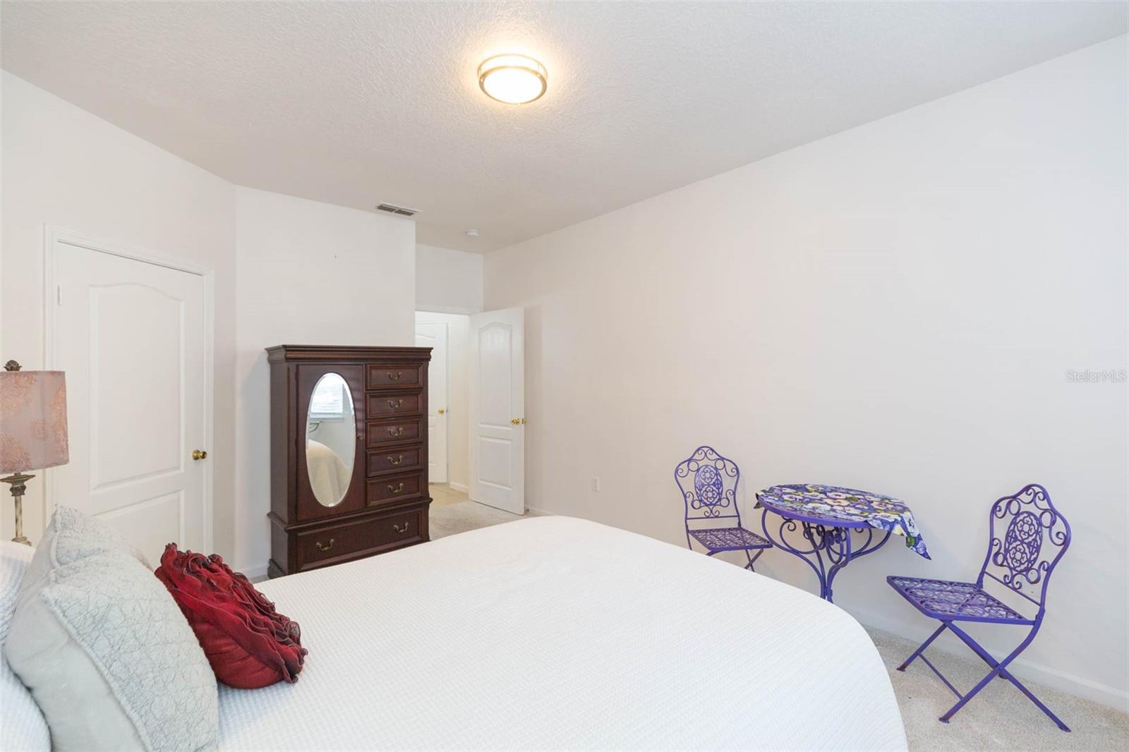 Image 18 of 38 For 10502 Villa View Circle