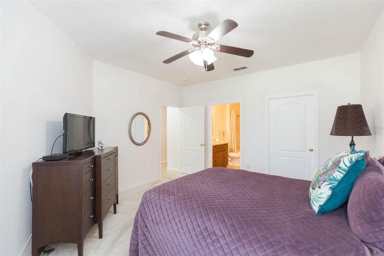 Image 22 of 38 For 10502 Villa View Circle