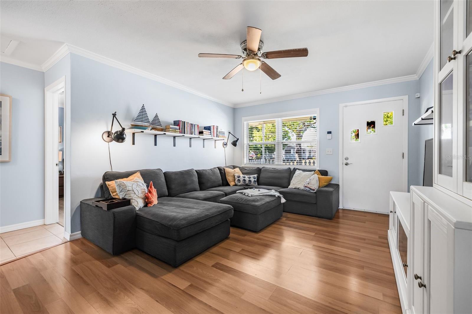 Image 4 of 29 For 5642 19th Avenue N