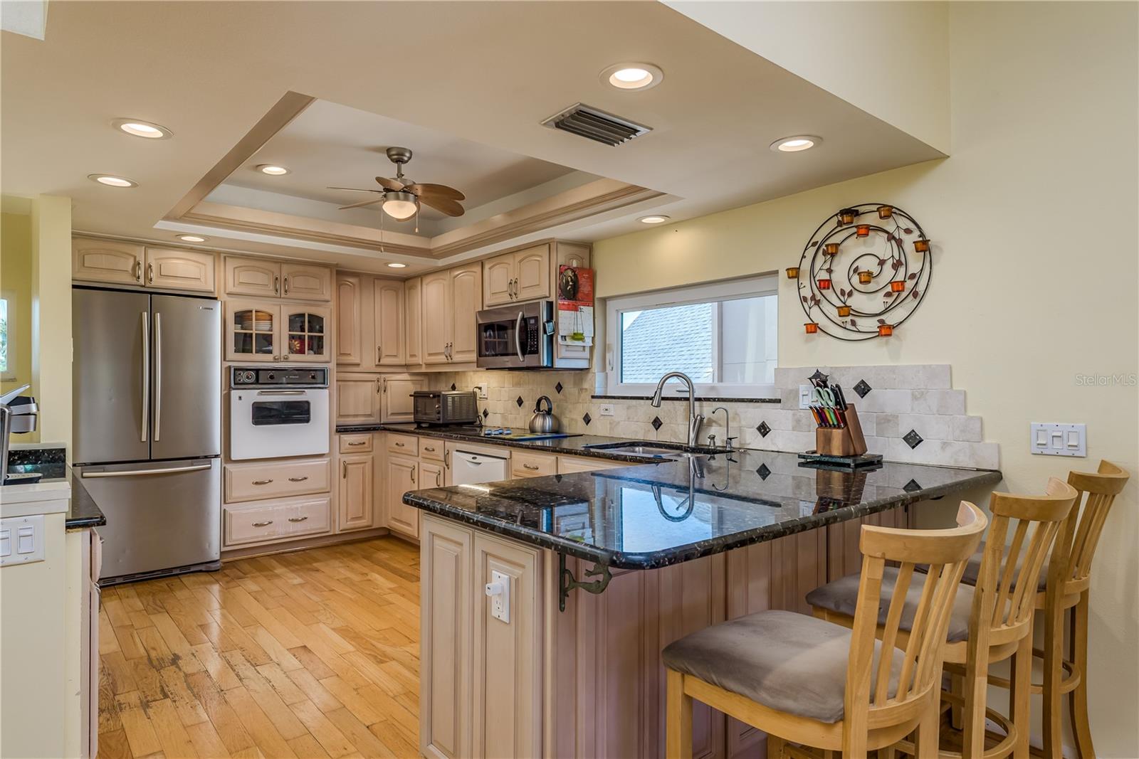 Image 13 of 62 For 2202 Donato Drive