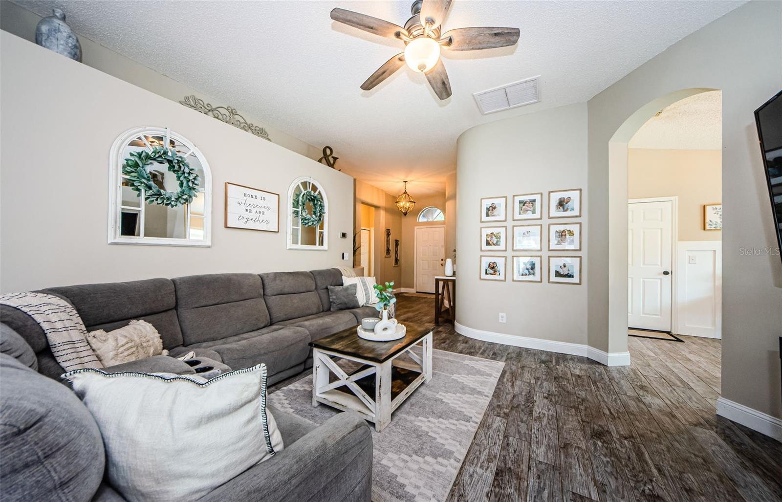 Image 8 of 53 For 382 Tavernier Circle