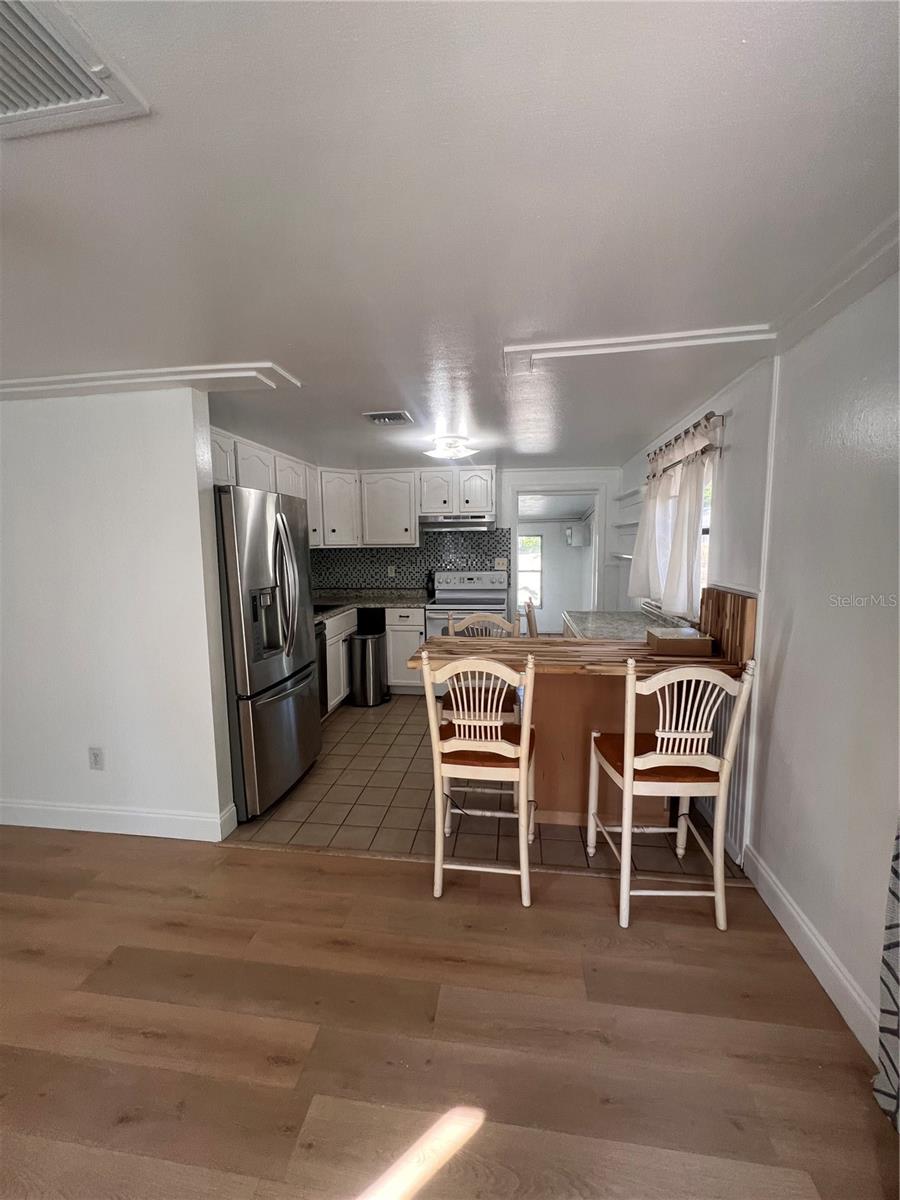 Image 2 of 33 For 4112 Alafia Boulevard