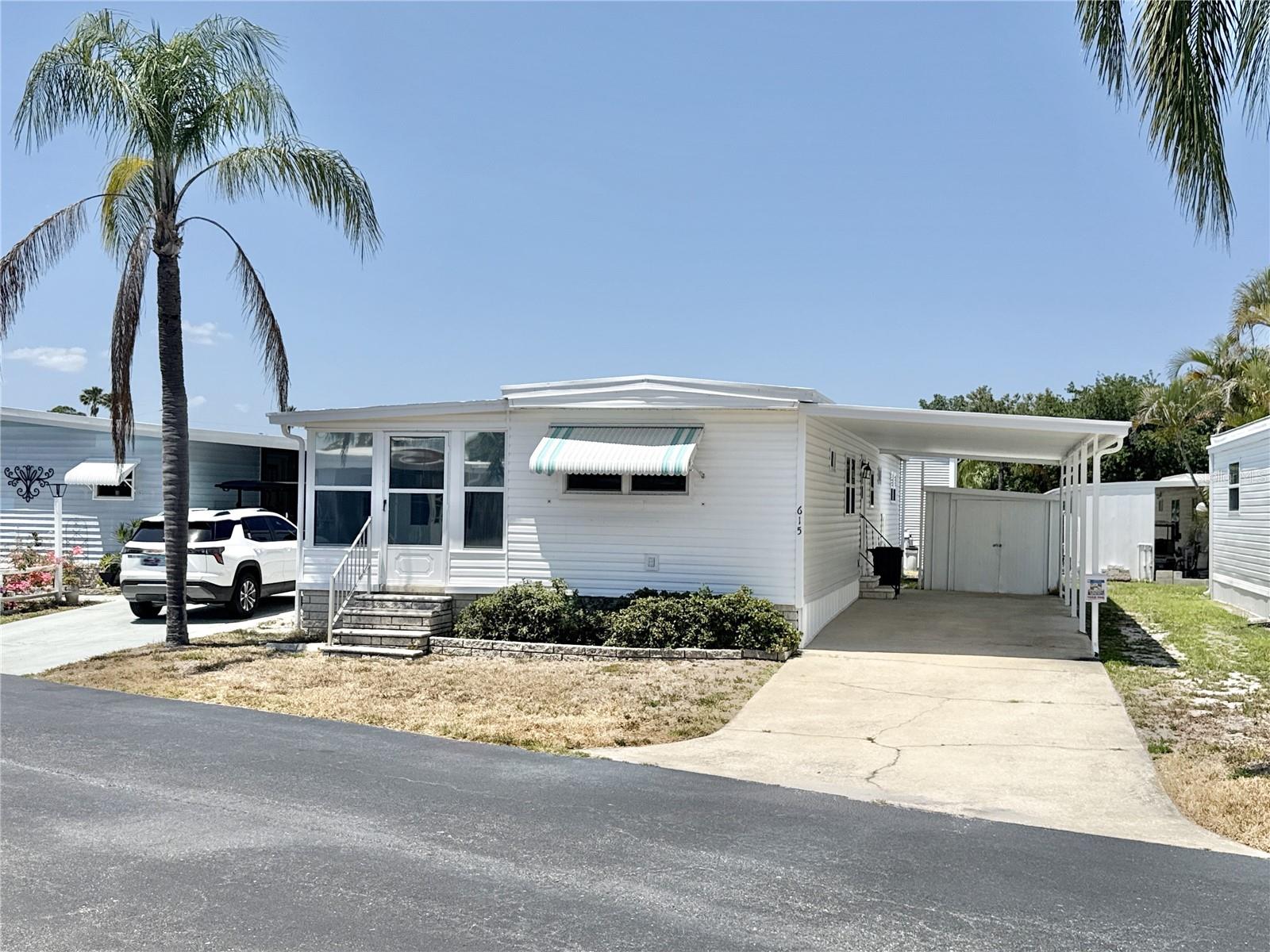Details for 615 Mount Key Avenue Ne 618, ST PETERSBURG, FL 33702