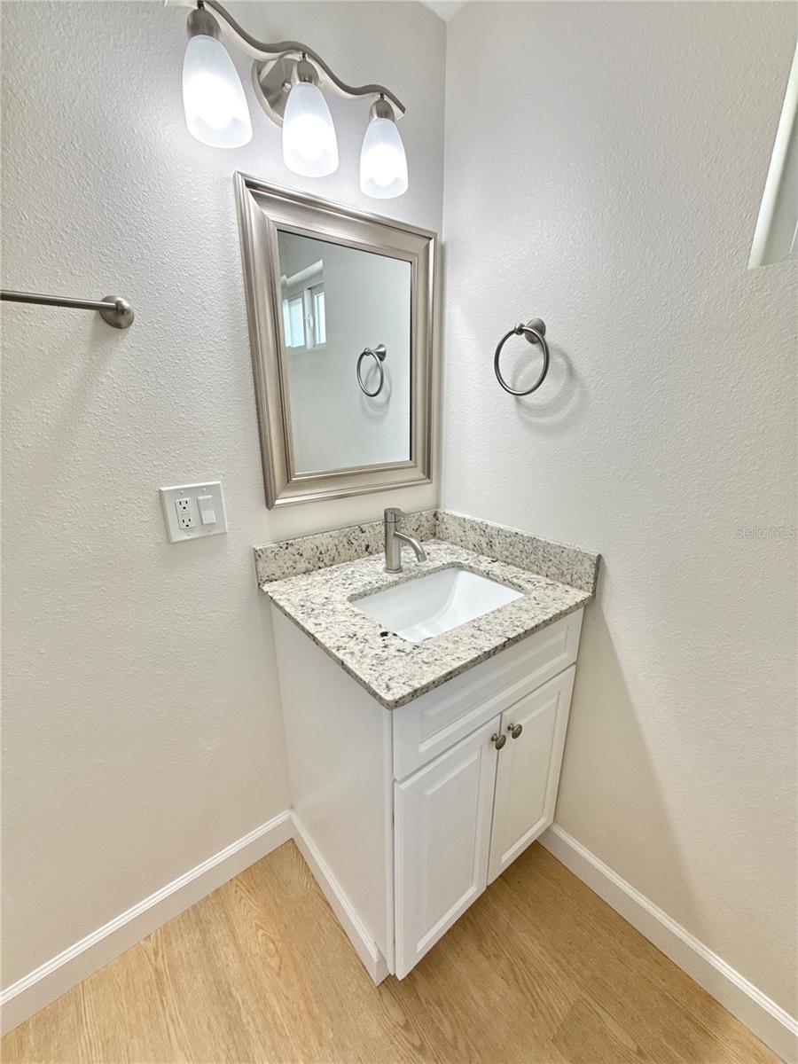 Image 12 of 21 For 615 Mount Key Avenue Ne 618