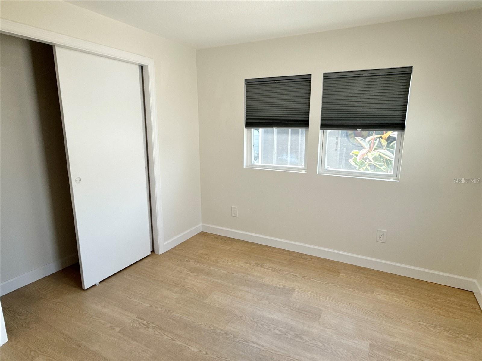 Image 16 of 21 For 615 Mount Key Avenue Ne 618