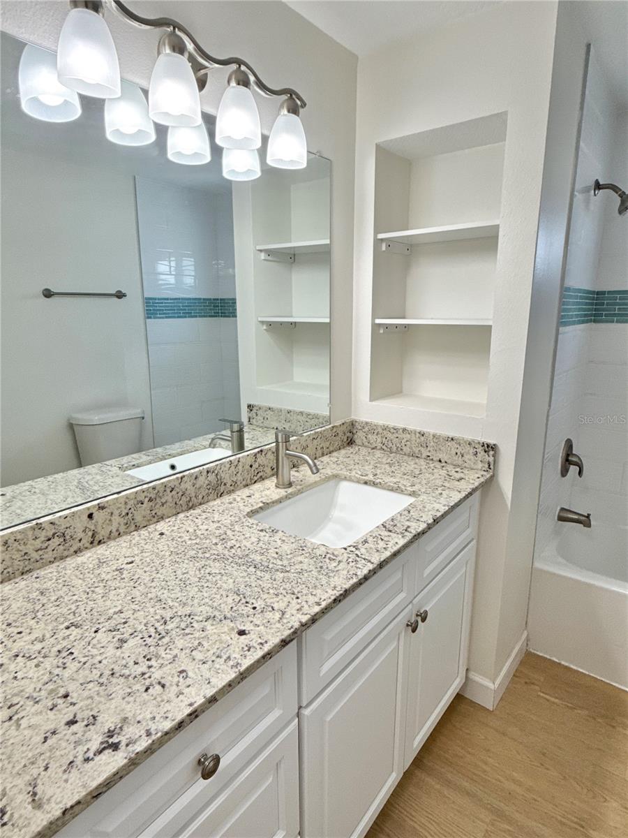 Image 17 of 21 For 615 Mount Key Avenue Ne 618