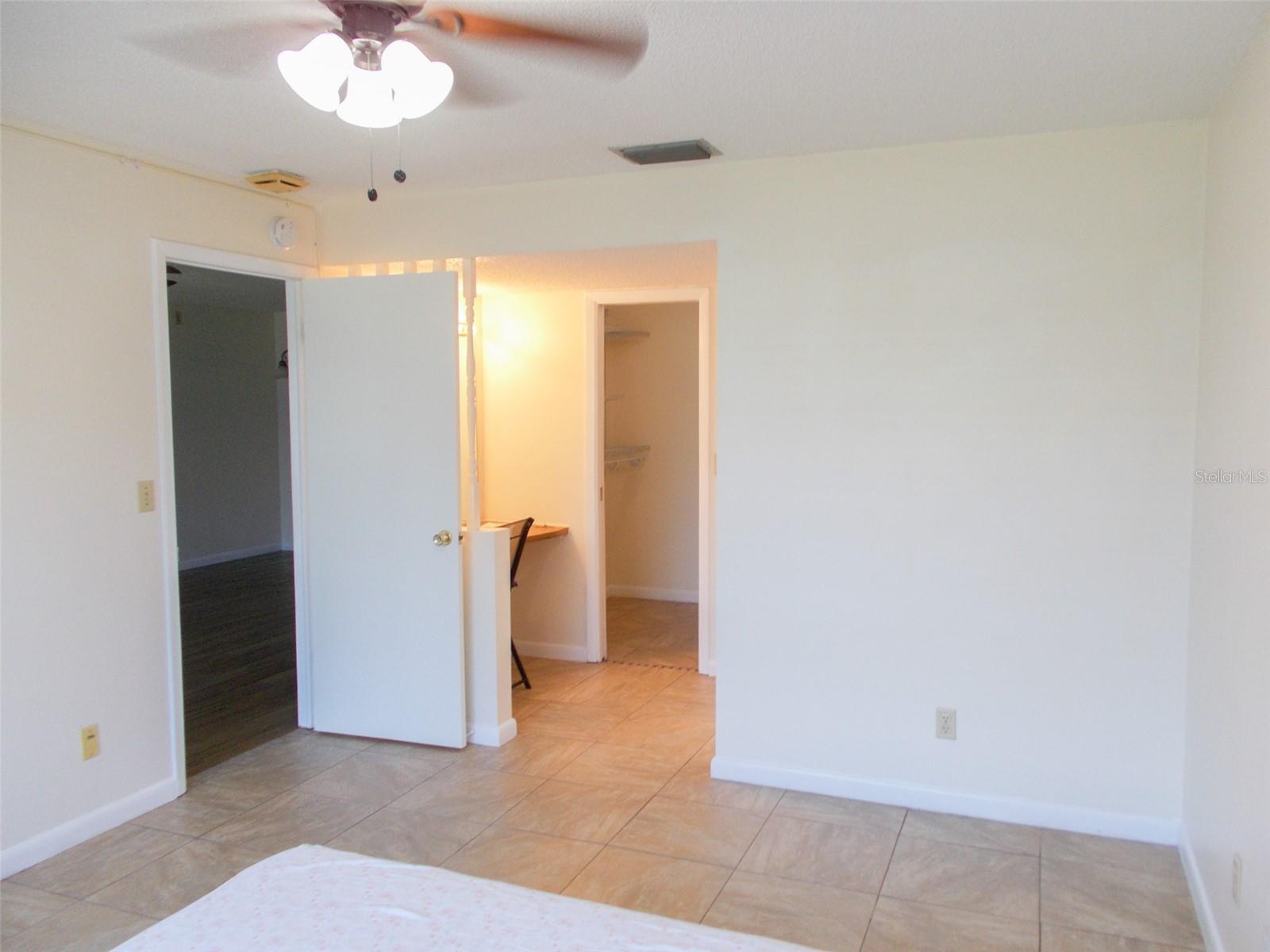 Listing photo id 8 for 3311 Teeside Drive