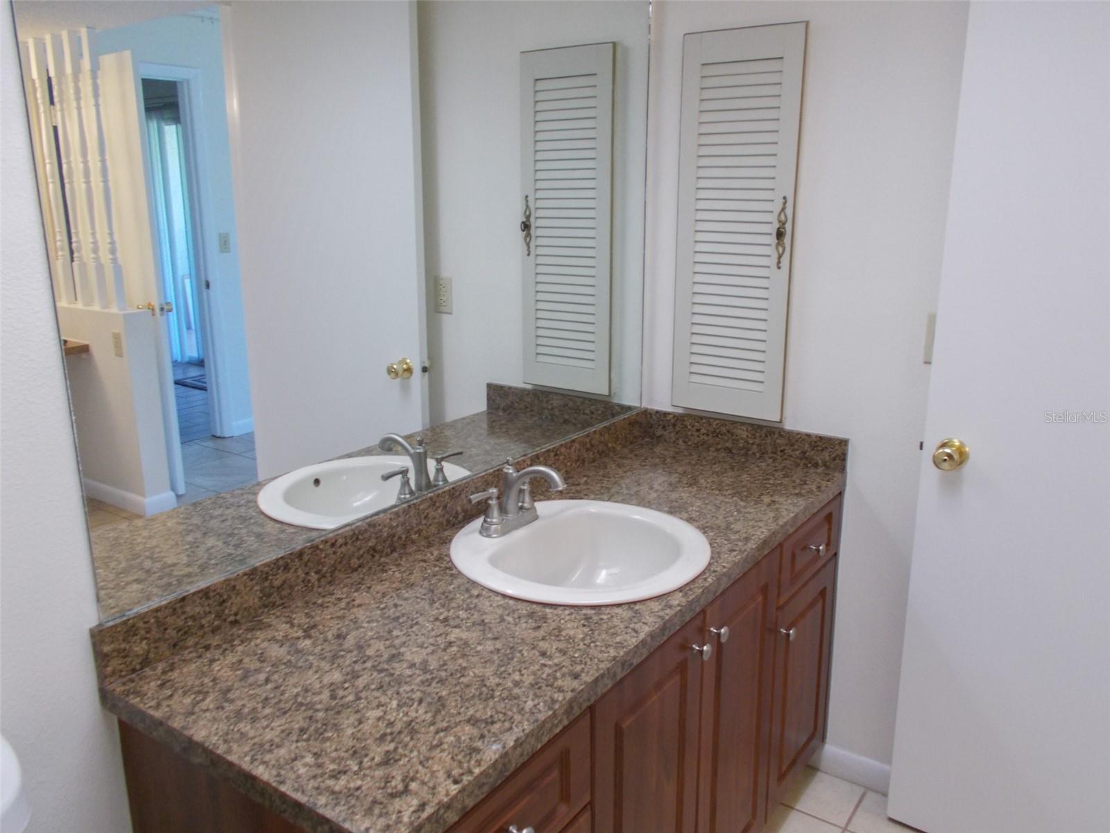 Listing photo id 12 for 3311 Teeside Drive
