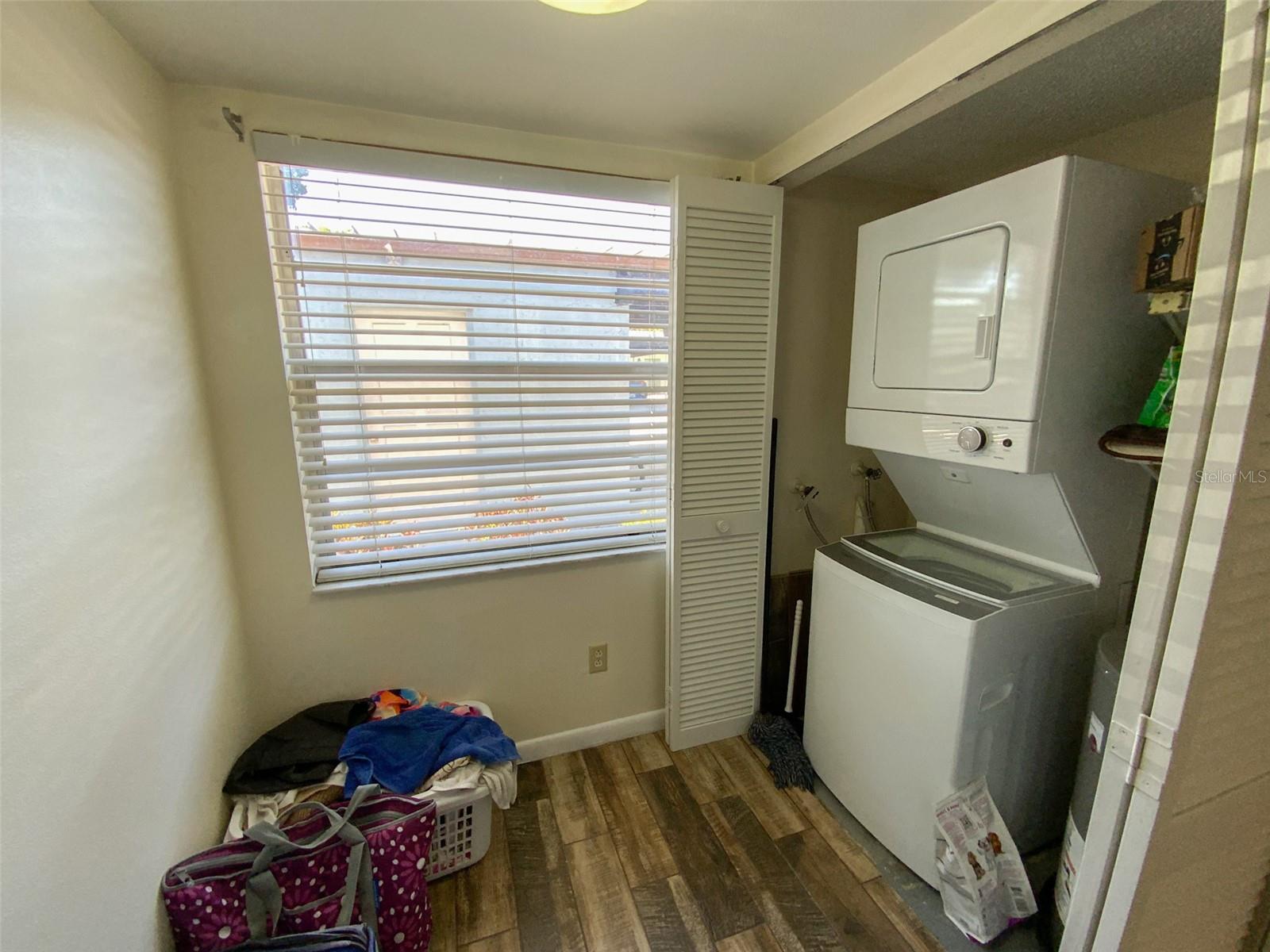 Listing photo id 17 for 3311 Teeside Drive