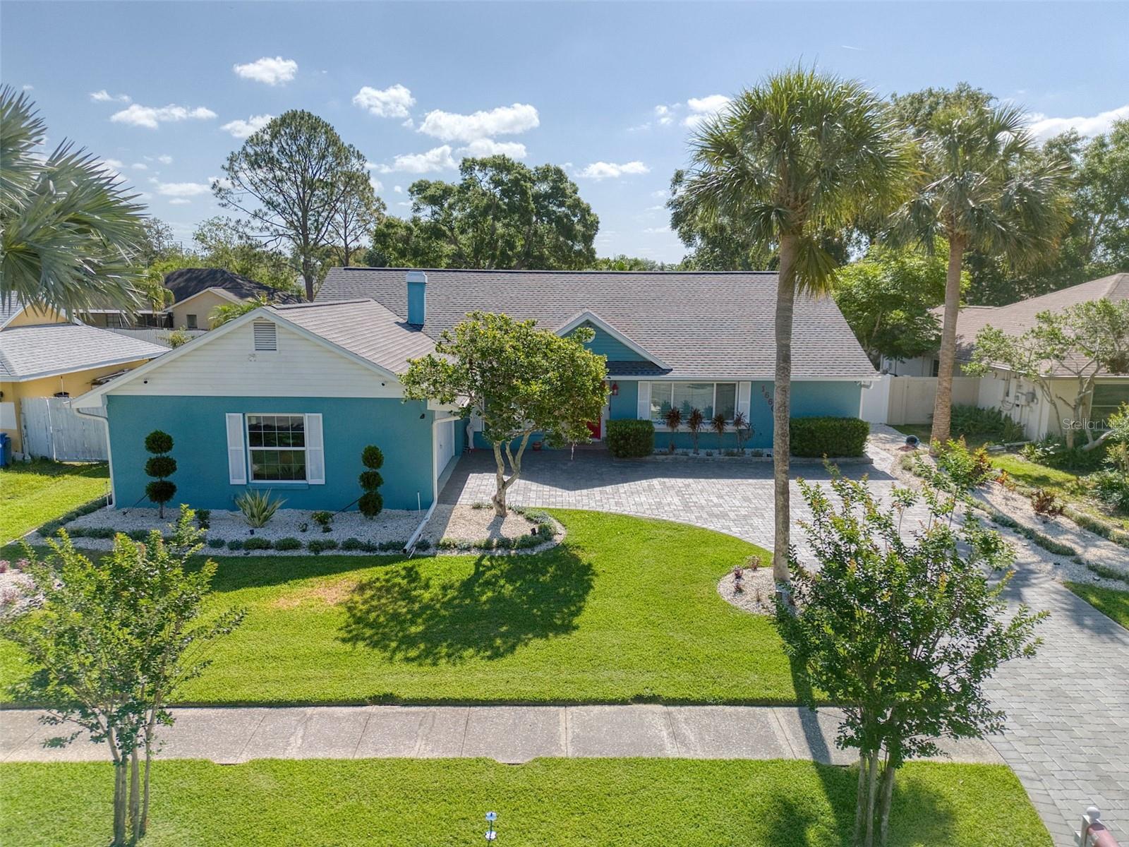 Details for 16605 Round Oak Drive, TAMPA, FL 33618