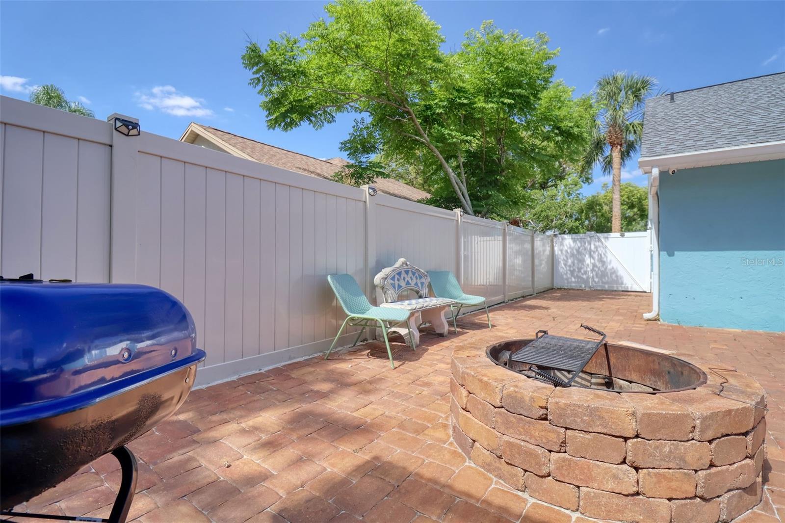 Image 47 of 59 For 16605 Round Oak Drive