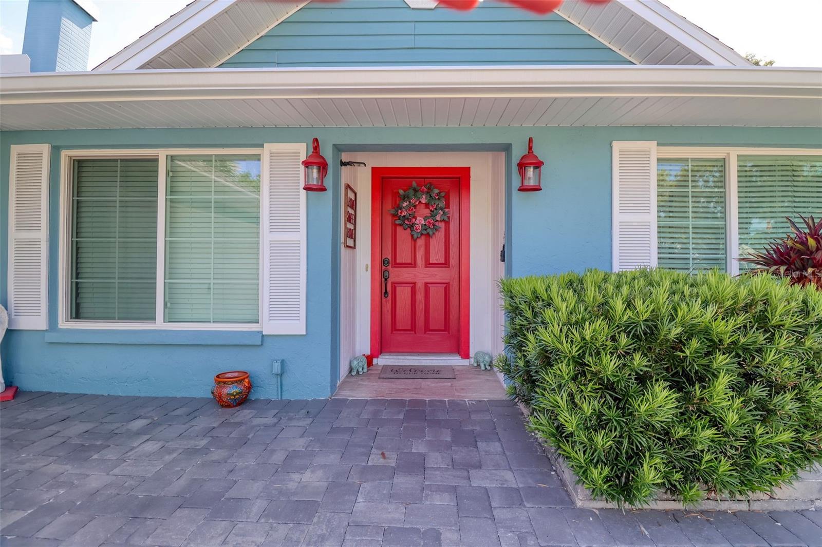 Image 5 of 59 For 16605 Round Oak Drive
