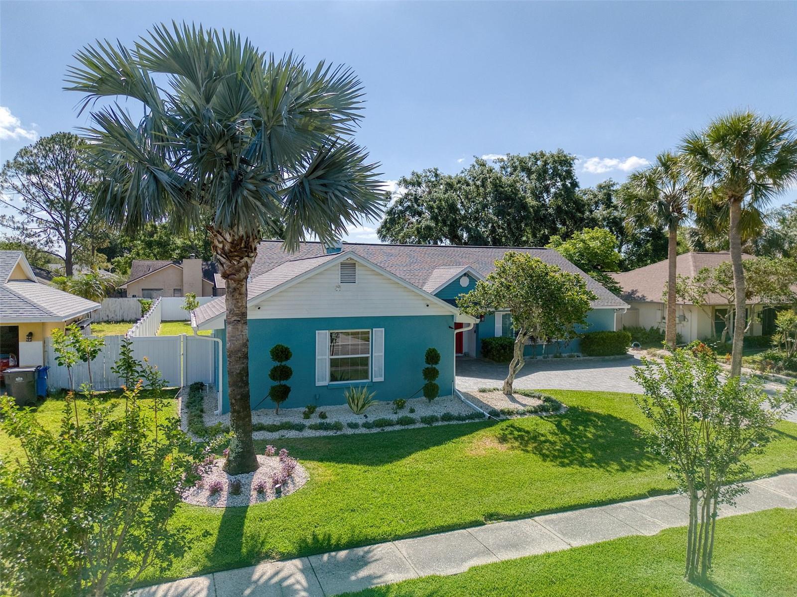 Image 53 of 59 For 16605 Round Oak Drive