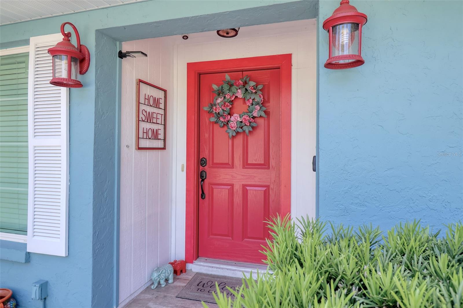 Image 6 of 59 For 16605 Round Oak Drive