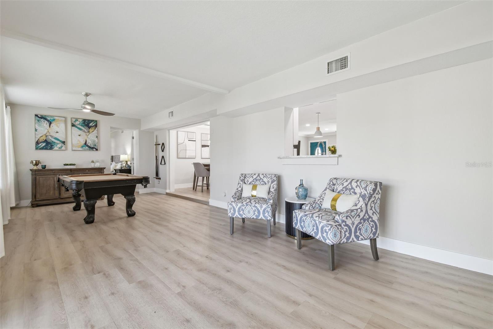 Image 38 of 67 For 3922 Fontainebleau Drive