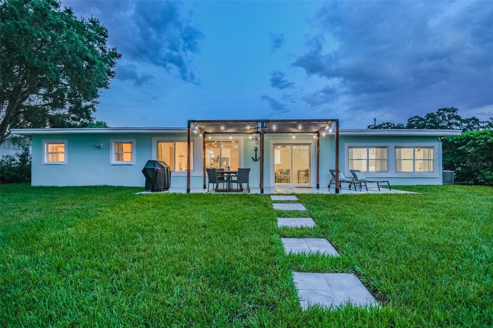 Image 55 of 67 For 3922 Fontainebleau Drive