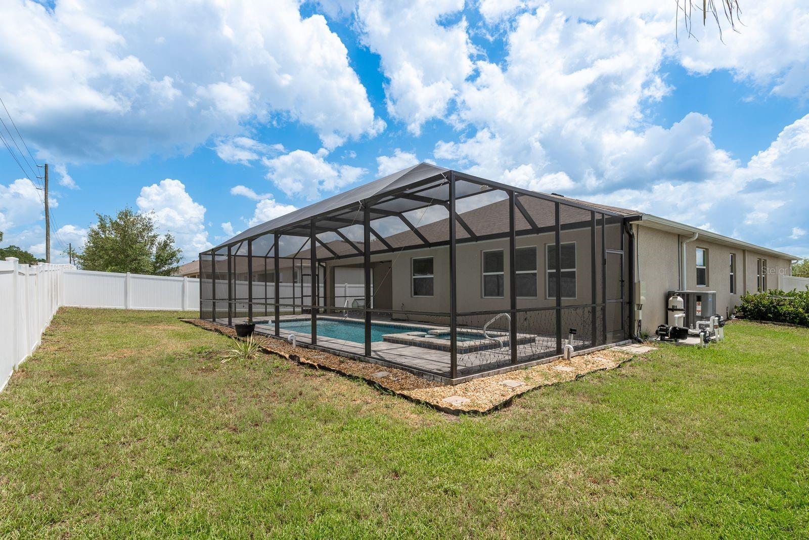 Image 33 of 44 For 13637 Blythewood Drive