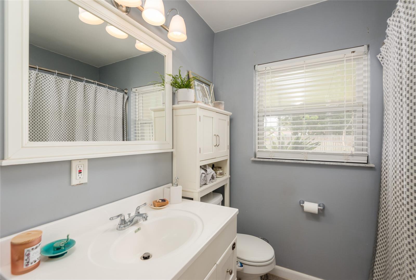 Image 12 of 28 For 6318 30th Street S