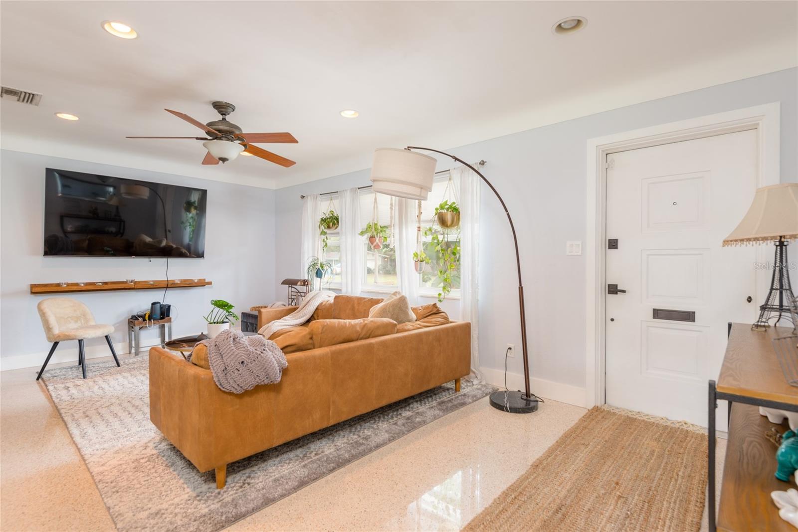 Image 3 of 28 For 6318 30th Street S