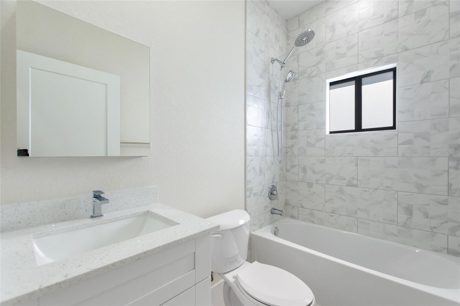 Image 20 of 71 For 2021 Valencia Drive