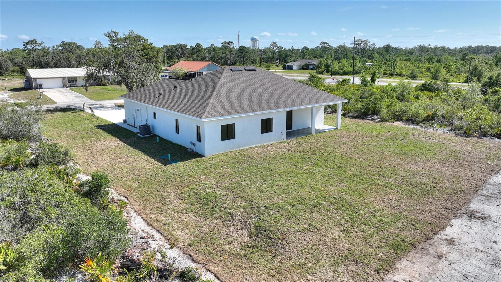 Image 32 of 71 For 2021 Valencia Drive