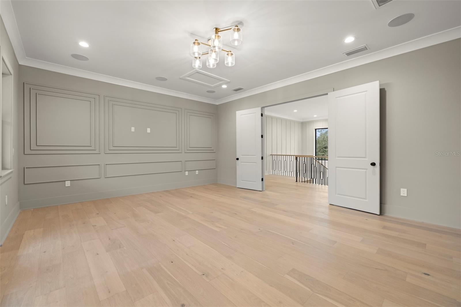 Image 57 of 77 For 2218 Occident Street