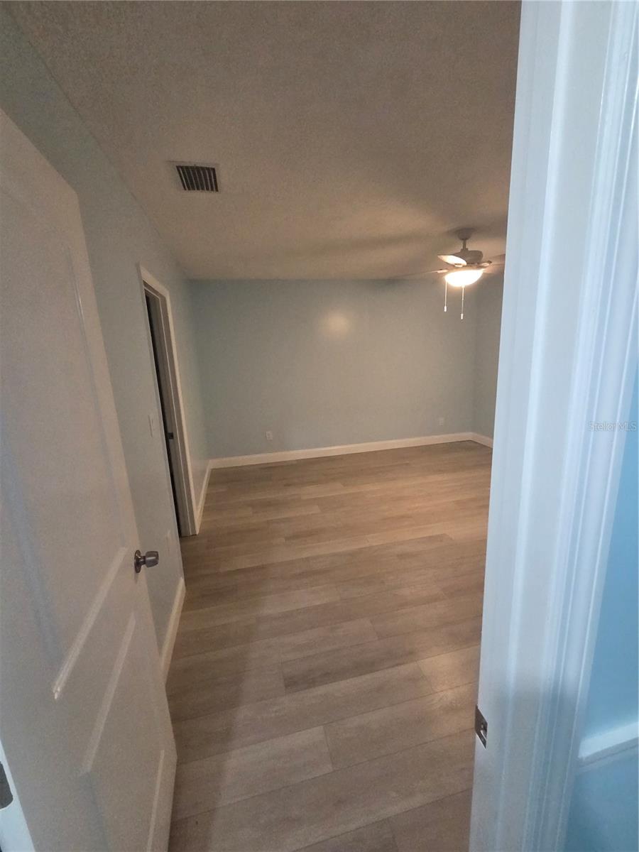 Image 7 of 21 For 9001 Spring Hill Drive
