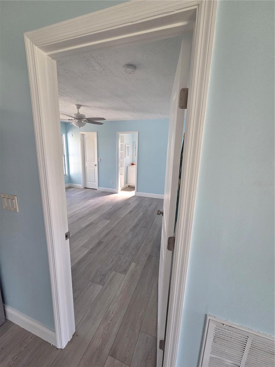 Image 8 of 21 For 9001 Spring Hill Drive