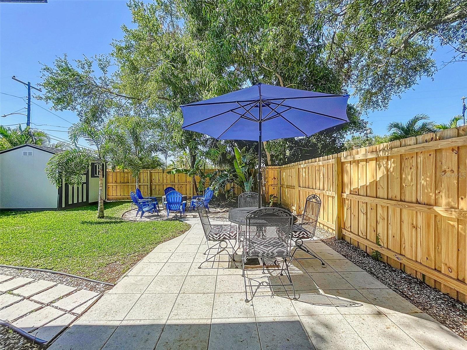 Image 40 of 74 For 1600 Pasadena Dr