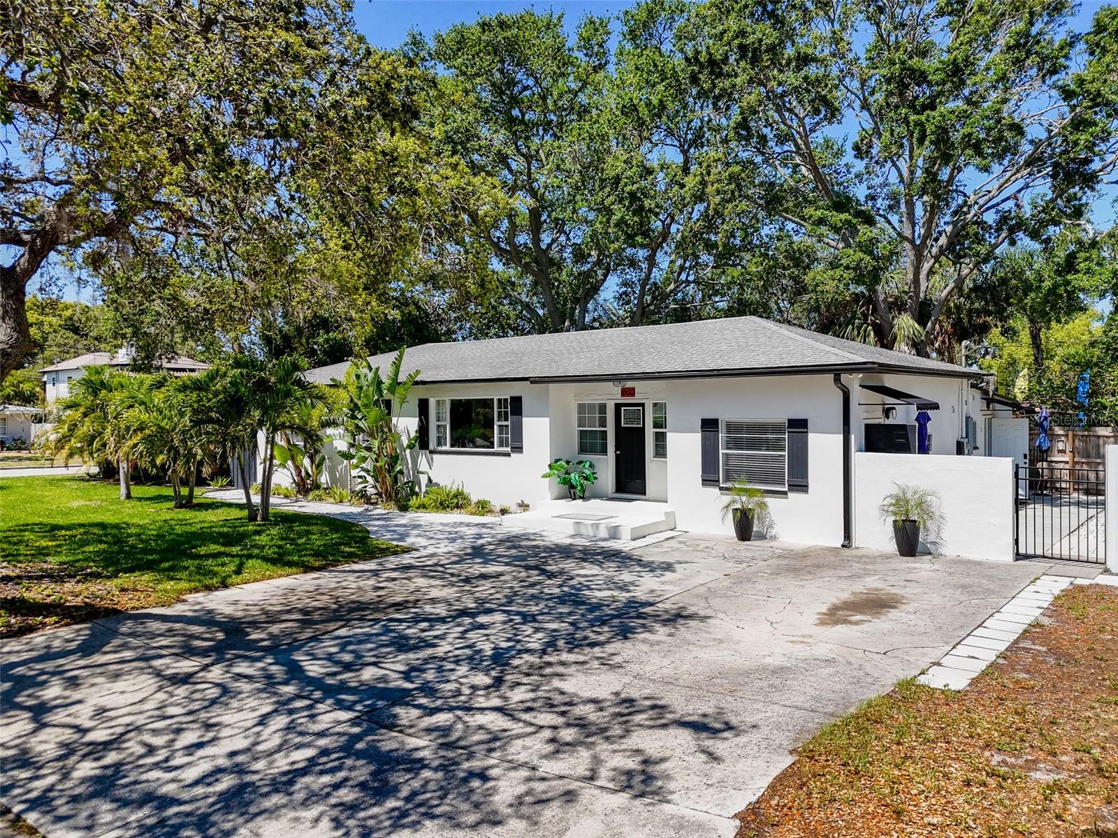 Image 70 of 74 For 1600 Pasadena Dr