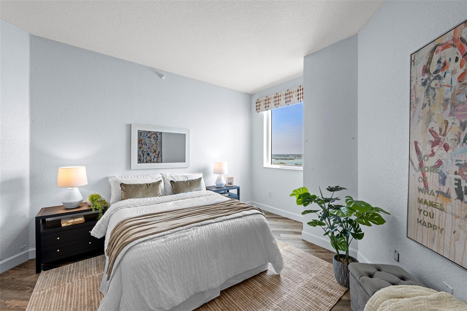 Listing photo id 31 for 1170 Gulf Boulevard 2101