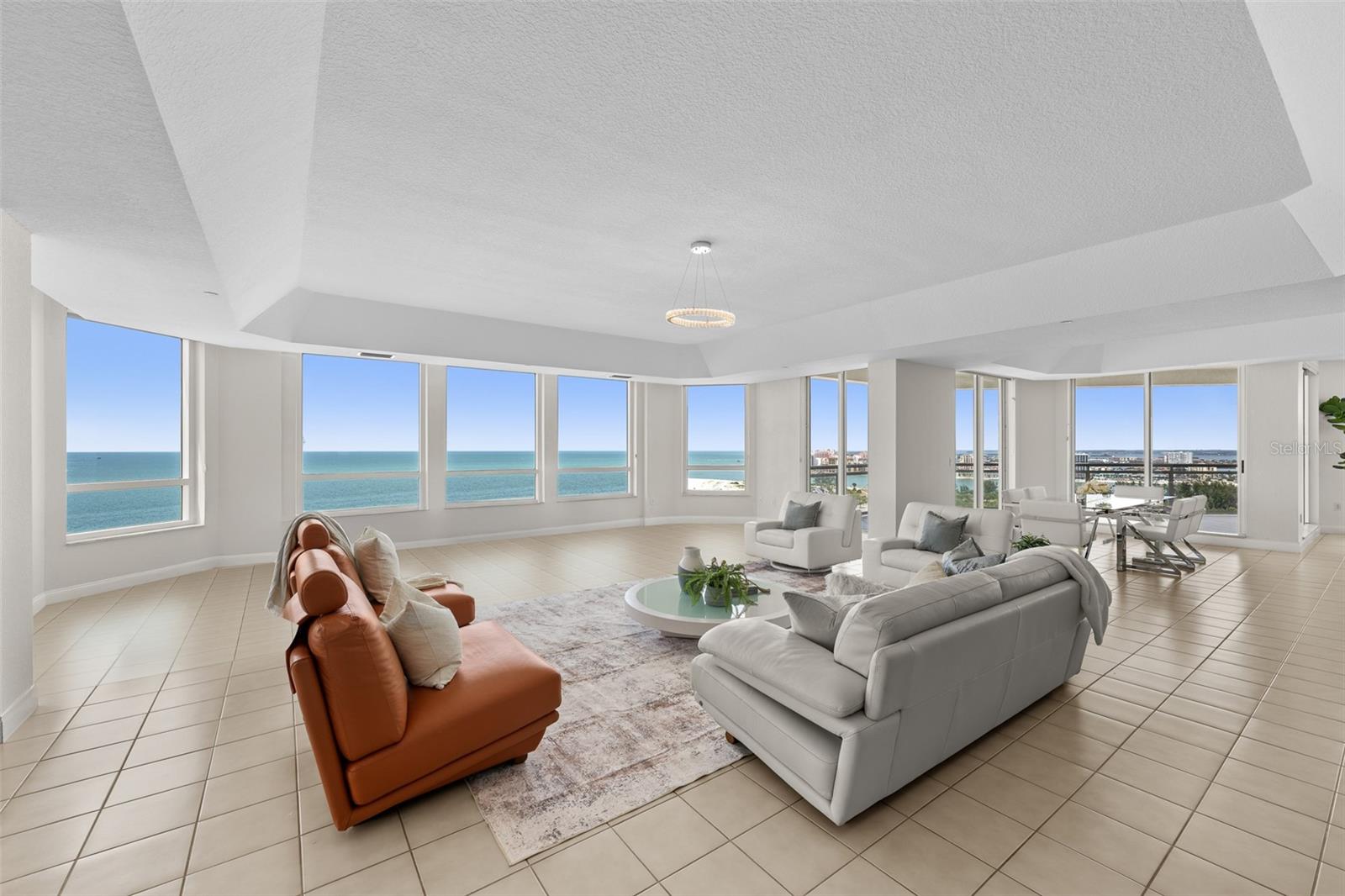 Listing photo id 6 for 1170 Gulf Boulevard 2101