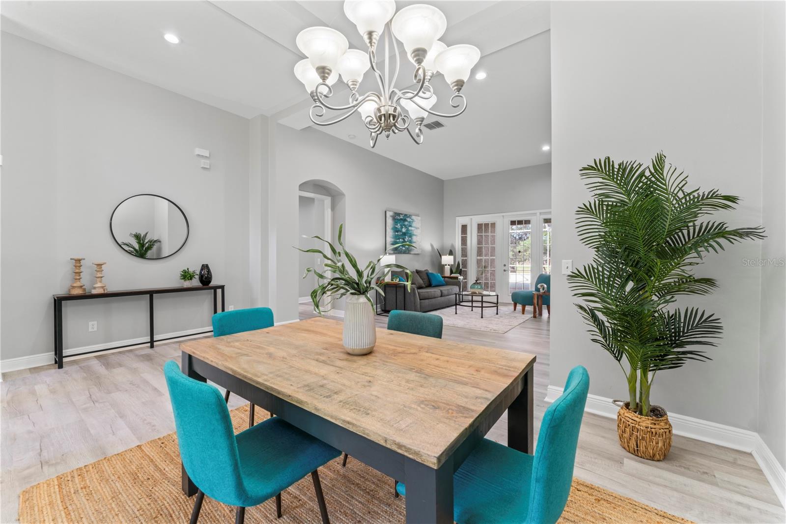 Image 7 of 100 For 10517 Palm Cove Avenue