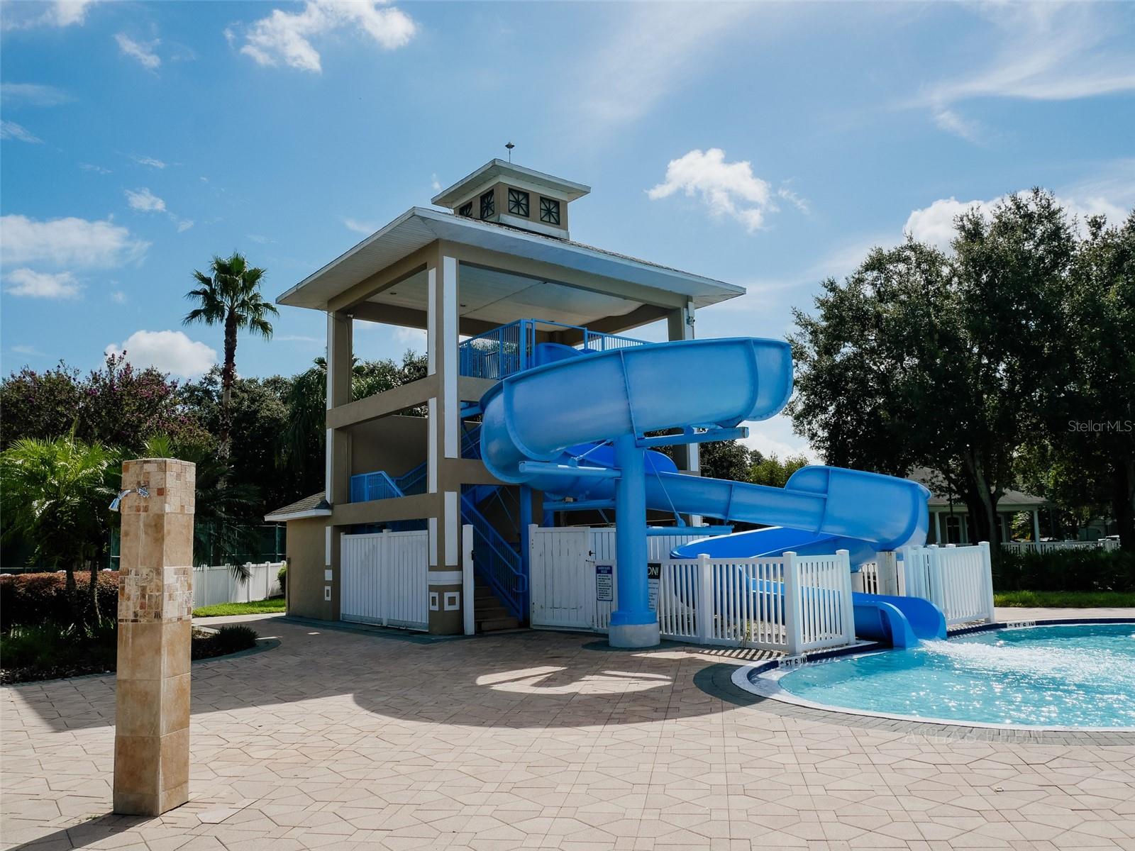 Image 86 of 100 For 10517 Palm Cove Avenue
