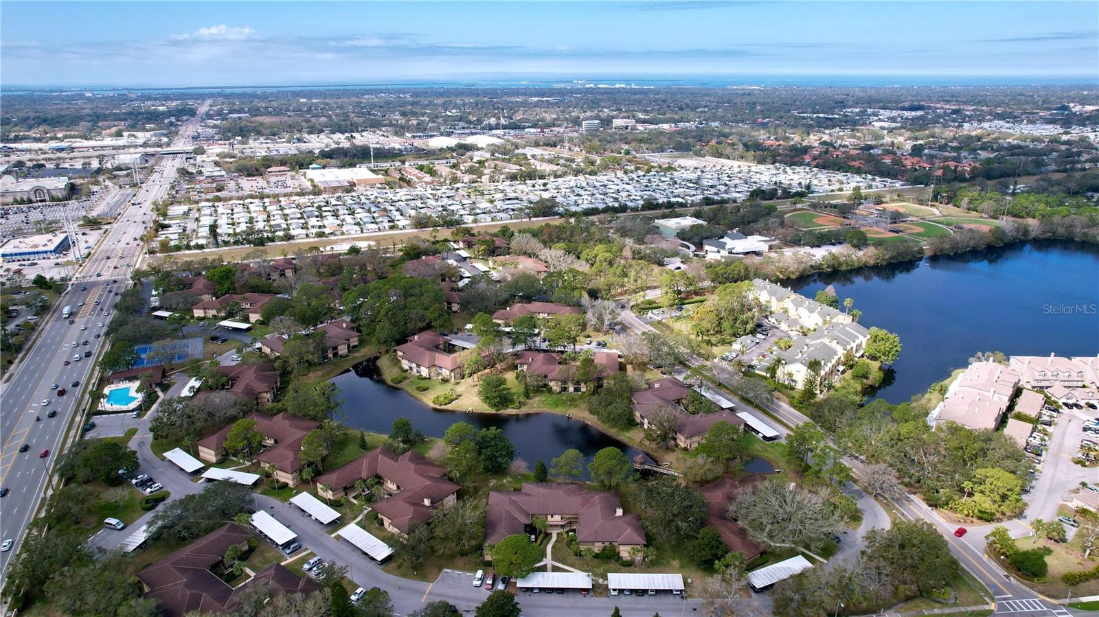 Image 11 of 56 For 2679 Sabal Springs Circle 102