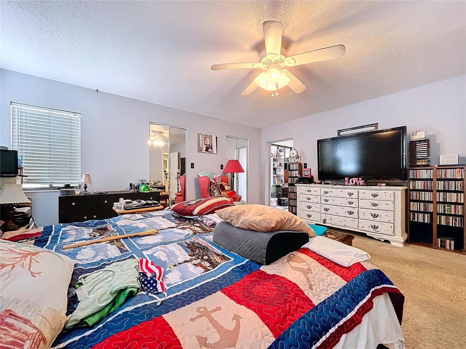 Image 26 of 56 For 2679 Sabal Springs Circle 102