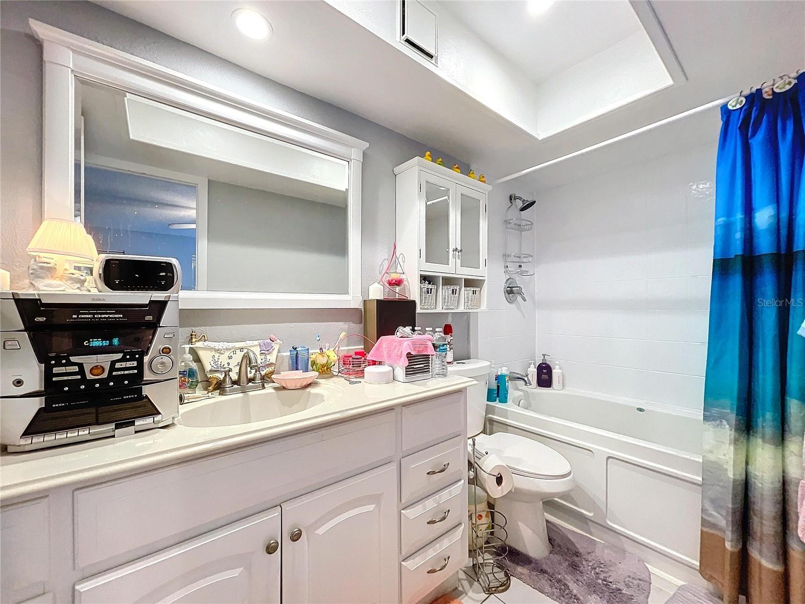 Image 29 of 56 For 2679 Sabal Springs Circle 102
