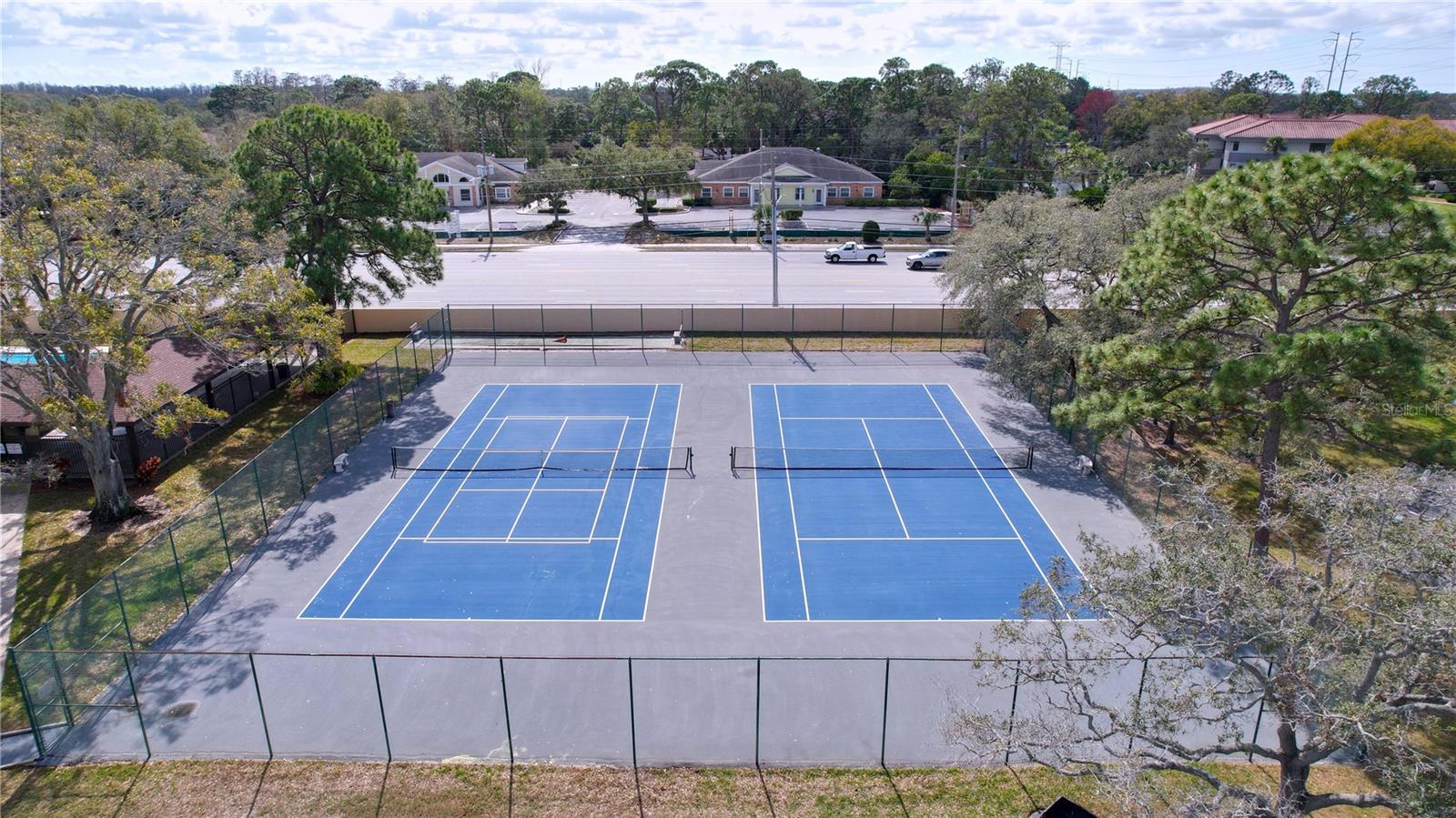 Image 8 of 56 For 2679 Sabal Springs Circle 102