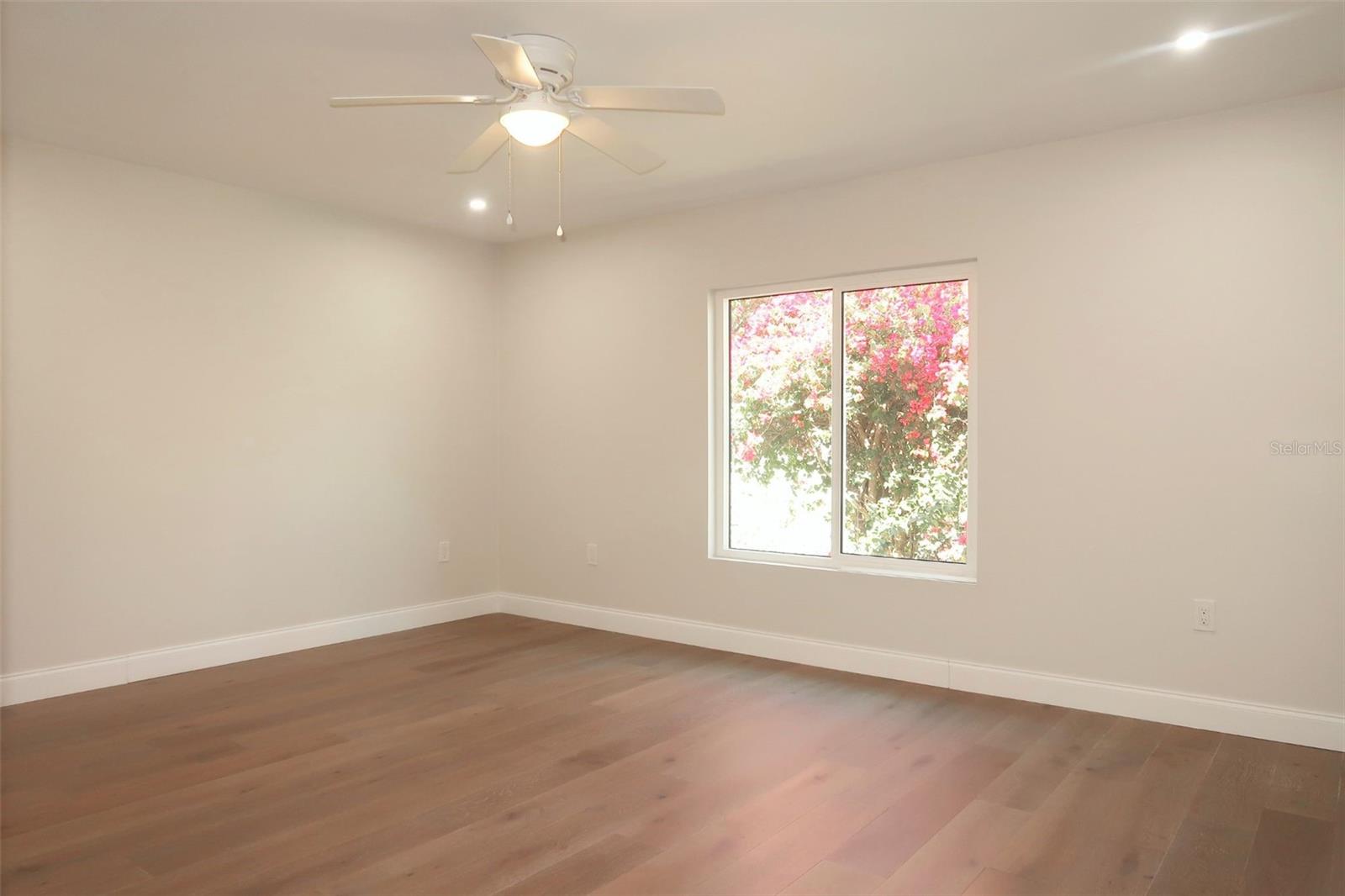 Image 8 of 21 For 4019 Lemon Street