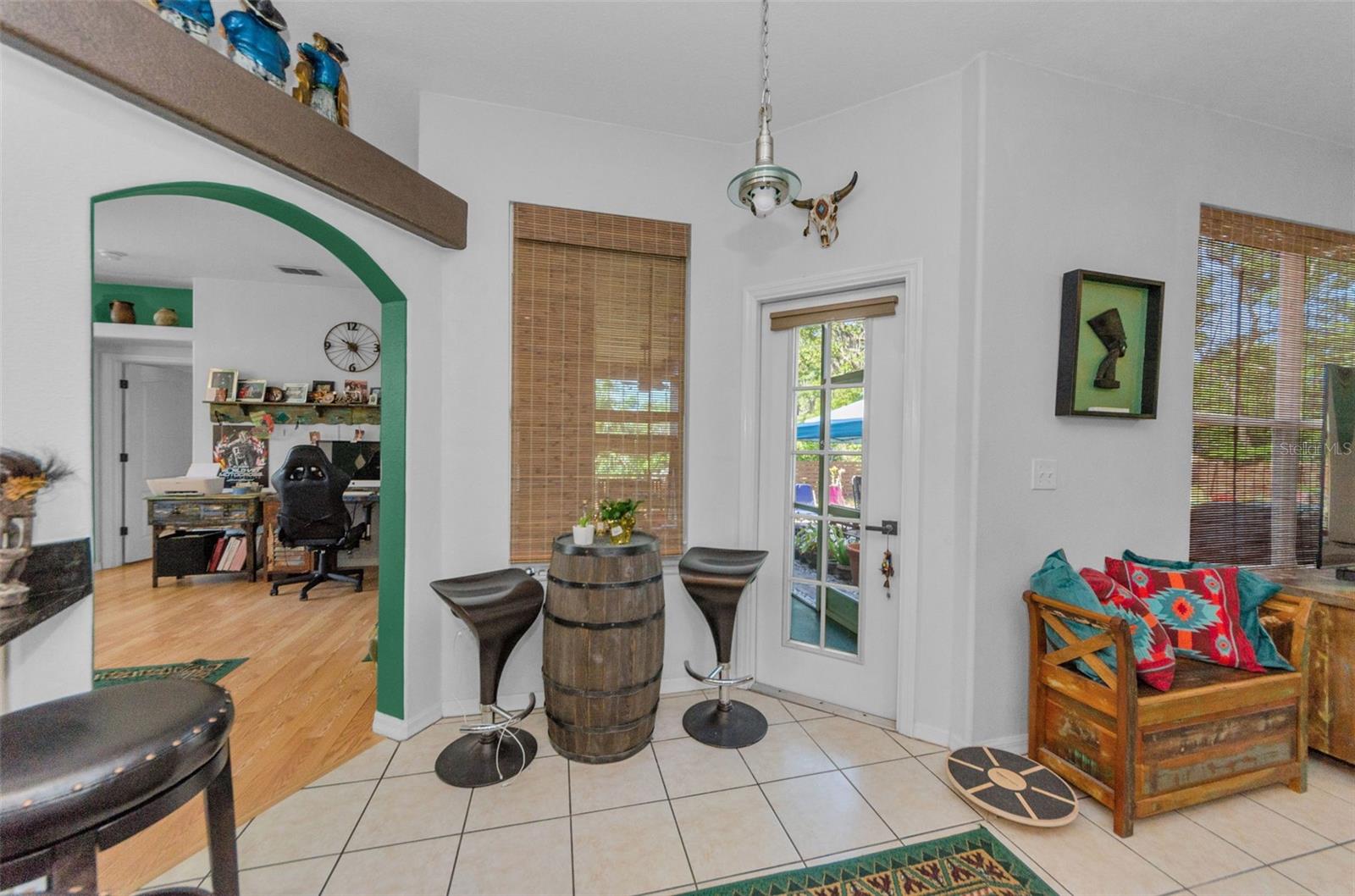 Image 22 of 67 For 12923 Colony Road