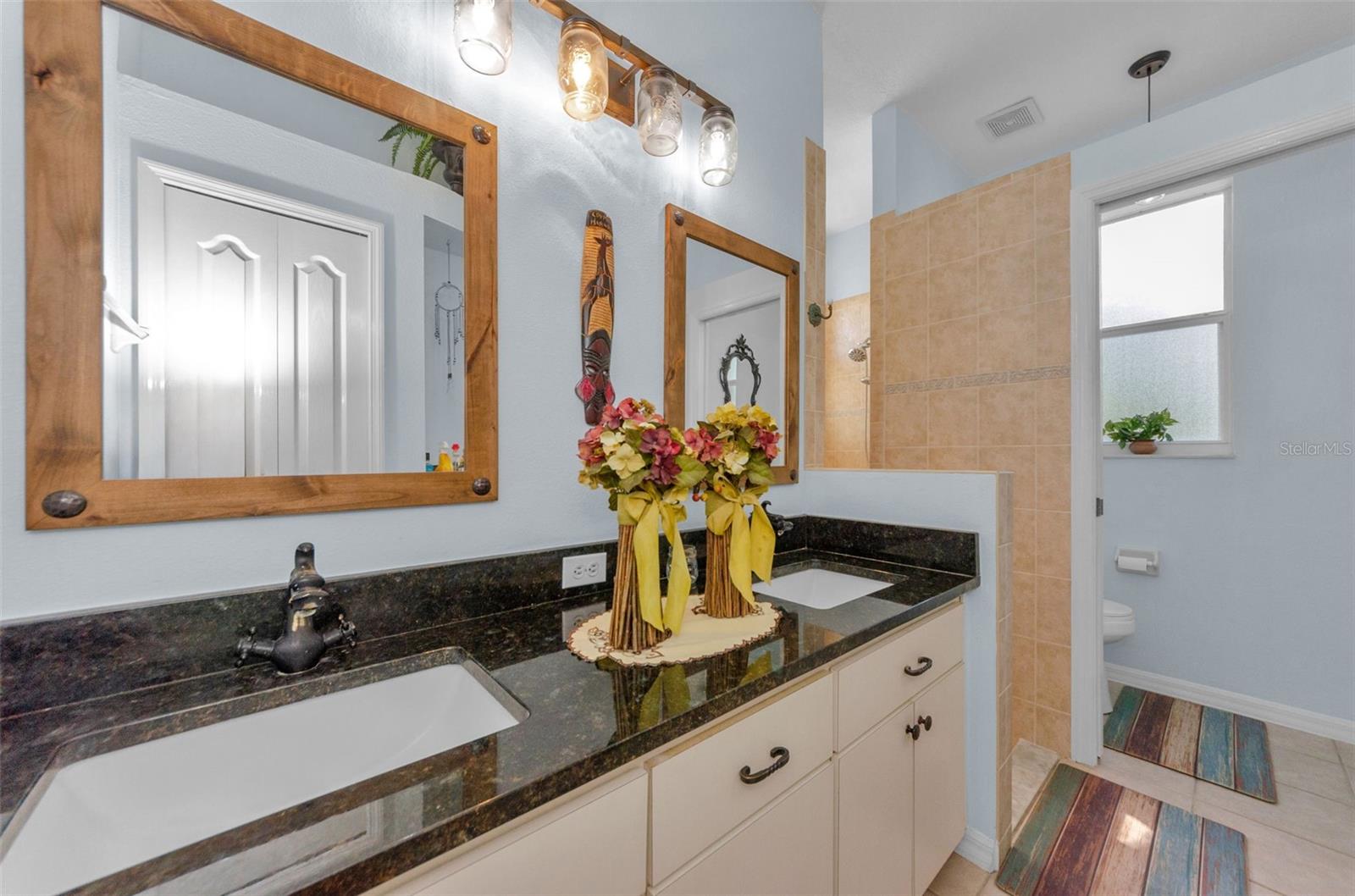 Image 35 of 67 For 12923 Colony Road