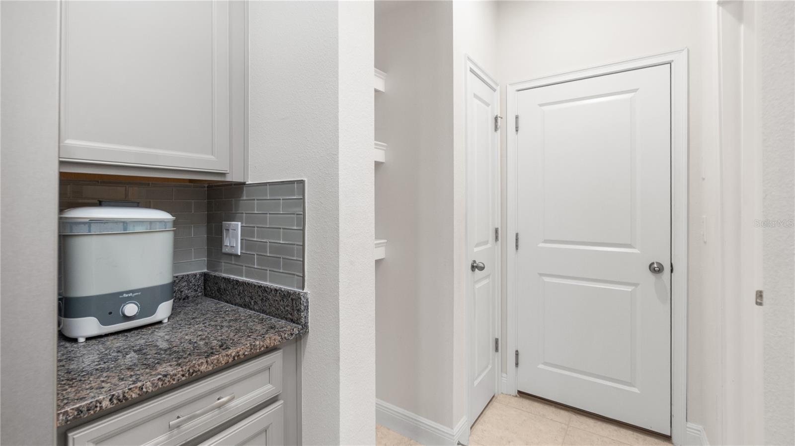 Image 4 of 57 For 10127 Newel Valley Loop