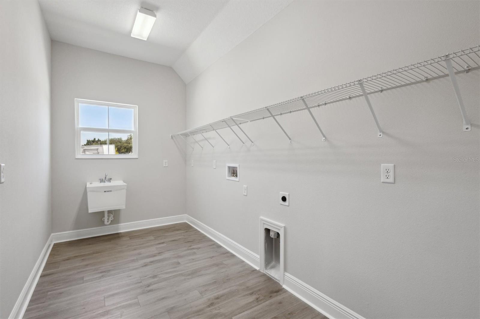 Image 28 of 39 For 4517 Foley Grove Drive