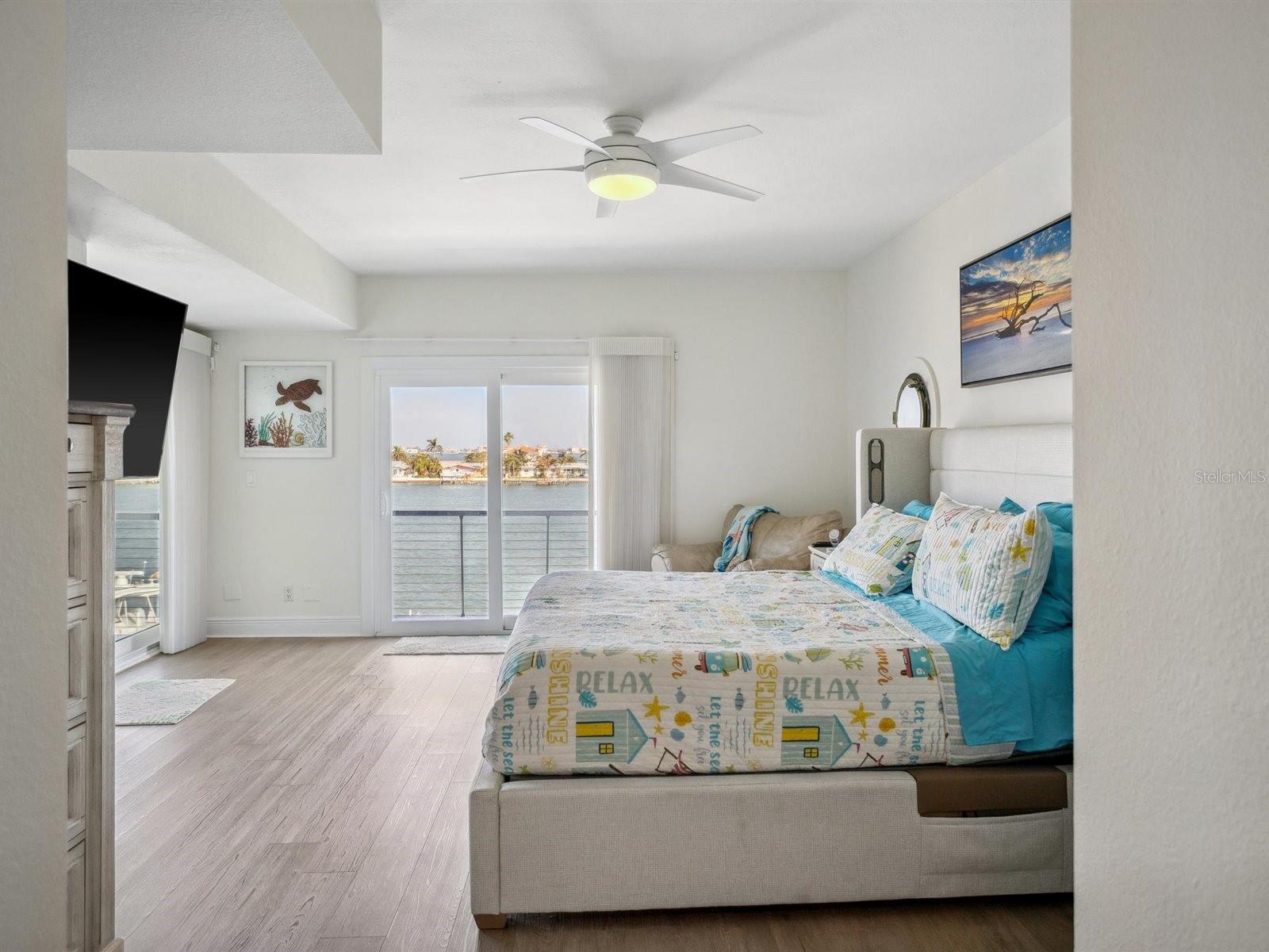 Image 23 of 90 For 5820 Balao Way S