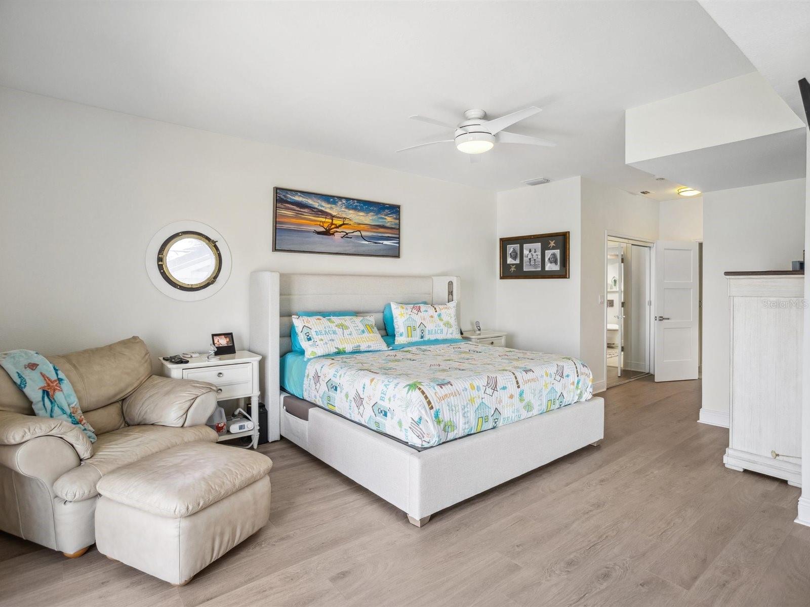 Image 26 of 90 For 5820 Balao Way S