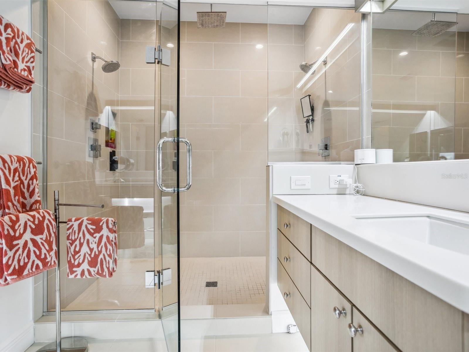 Image 32 of 90 For 5820 Balao Way S