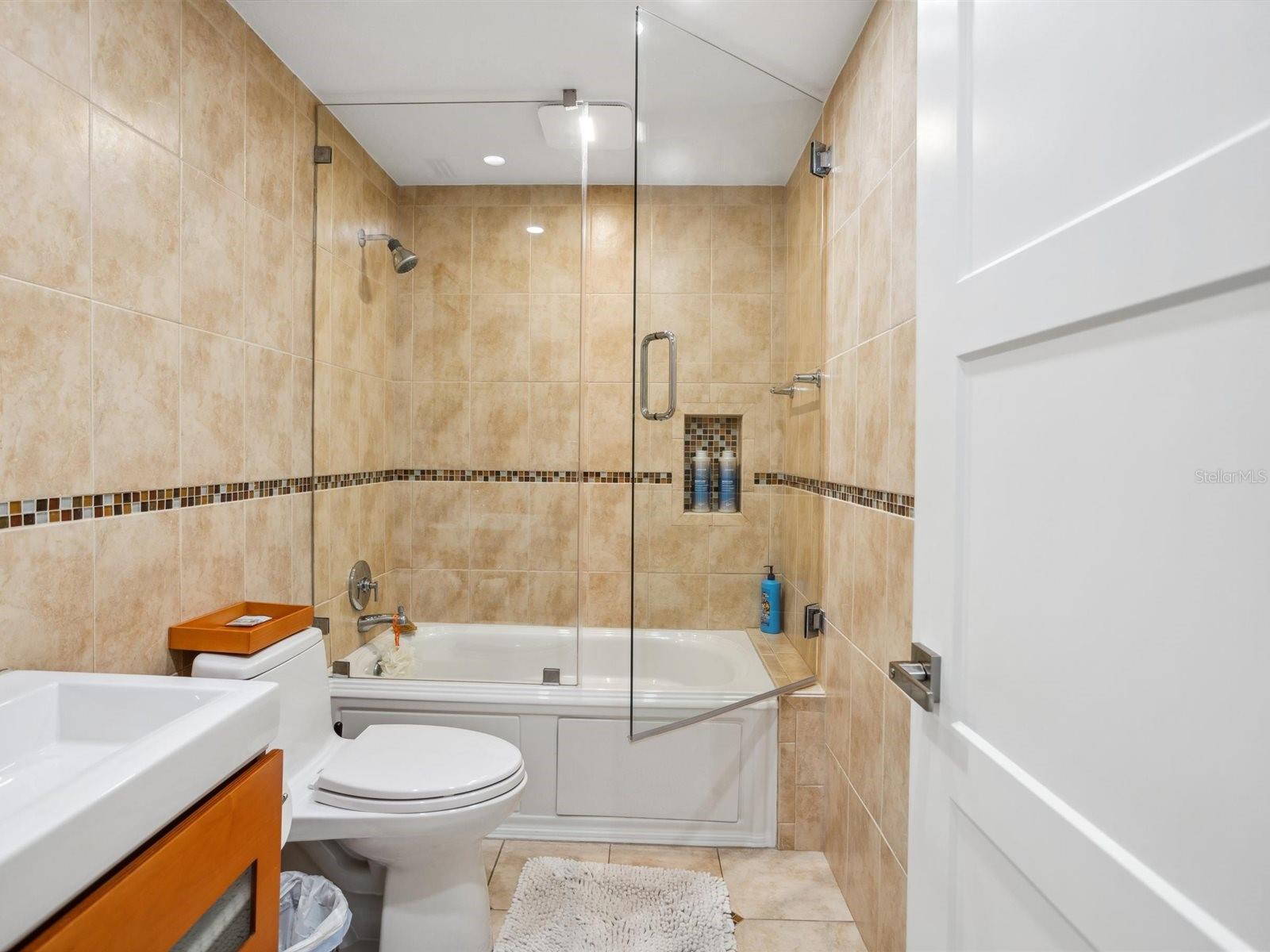Image 35 of 90 For 5820 Balao Way S
