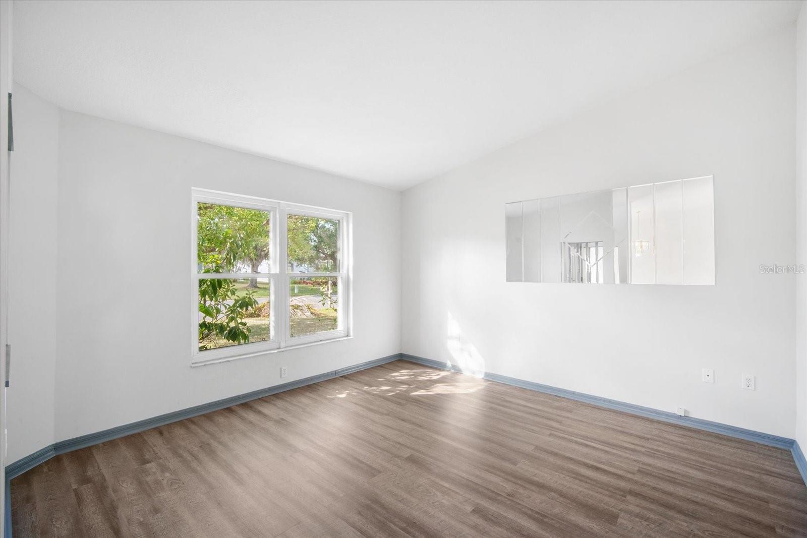 Image 18 of 26 For 3055 Steeplechase Drive