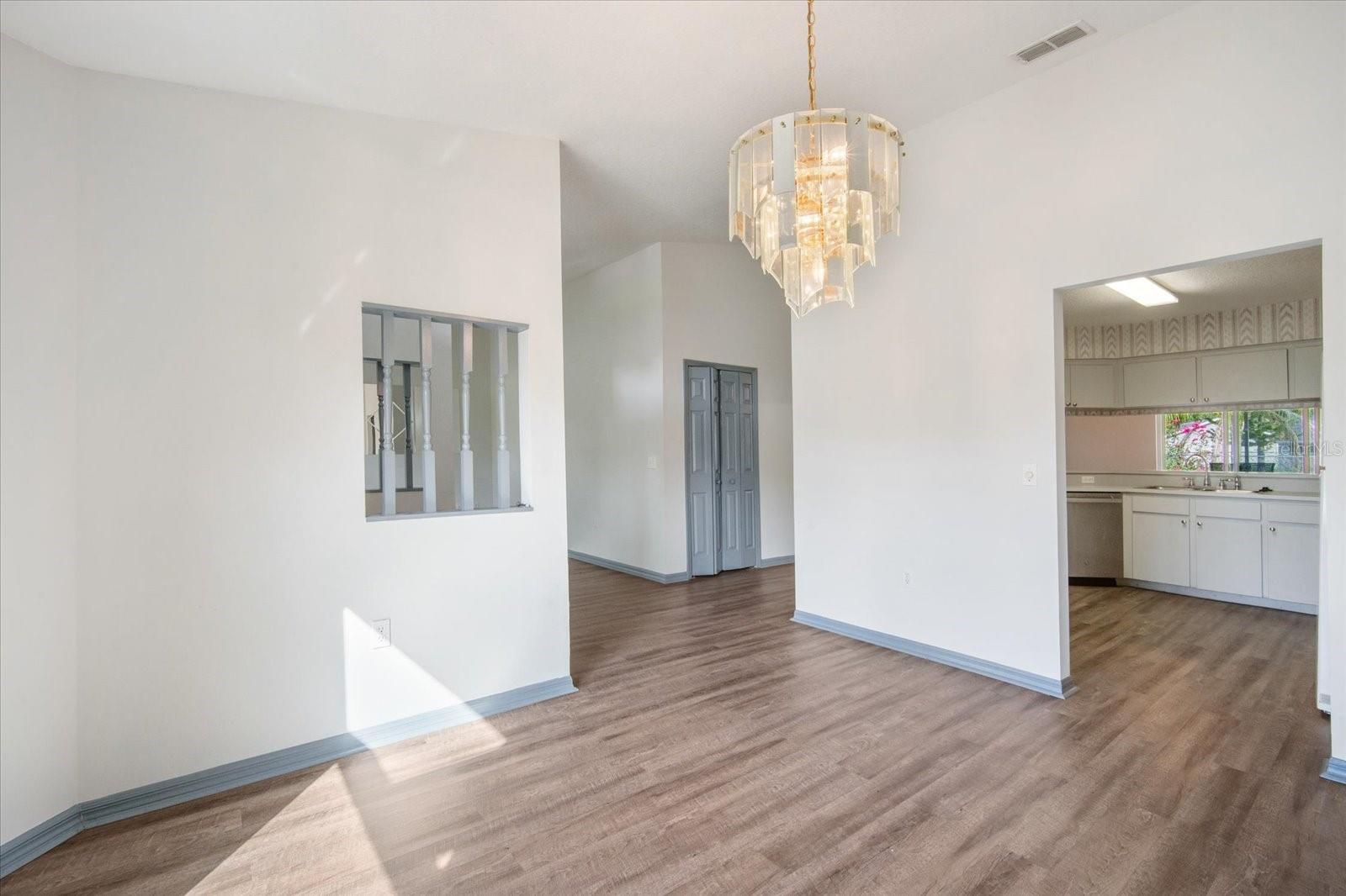Image 7 of 26 For 3055 Steeplechase Drive