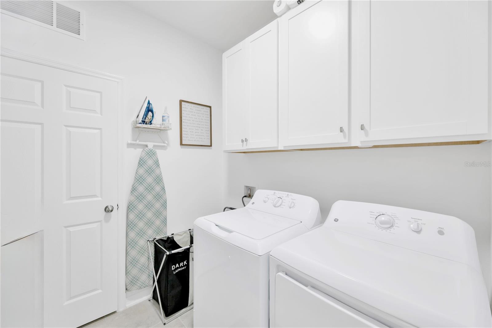 Image 18 of 27 For 3078 Marine Grass Drive